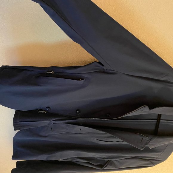 Lululemon Blazer - Picture 4 of 5